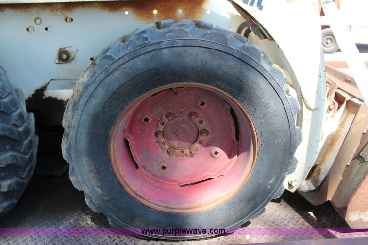 image for item I1662 1979 Bobcat 630 skid steer