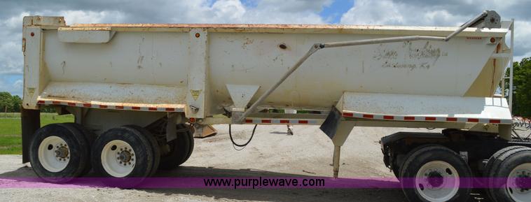 image for item I4520 1996 Western dump bed trailer