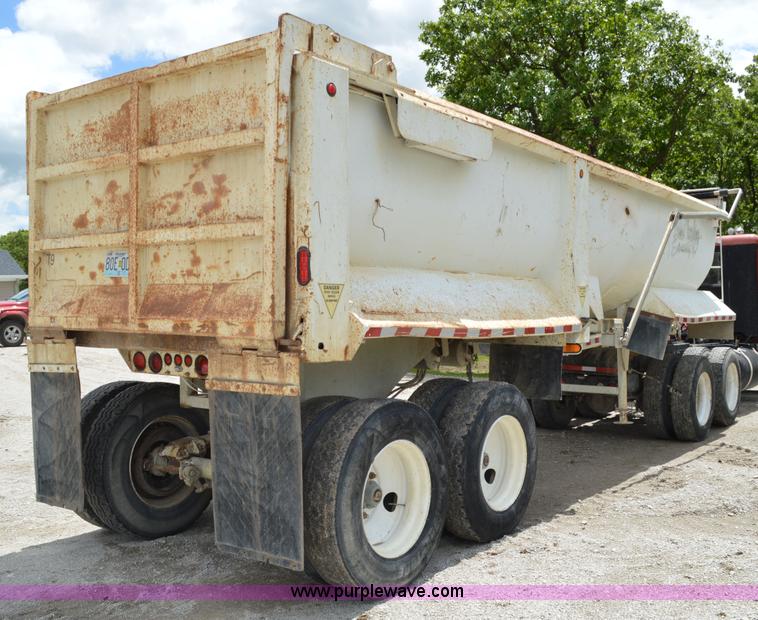 image for item I4520 1996 Western dump bed trailer