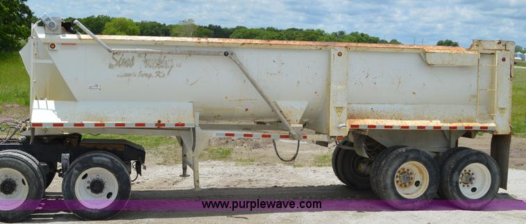image for item I4520 1996 Western dump bed trailer