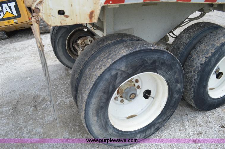 image for item I4520 1996 Western dump bed trailer