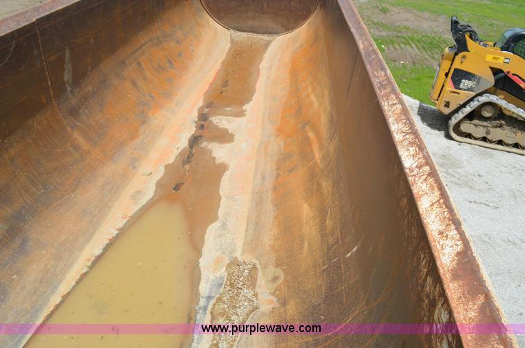 image for item I4520 1996 Western dump bed trailer