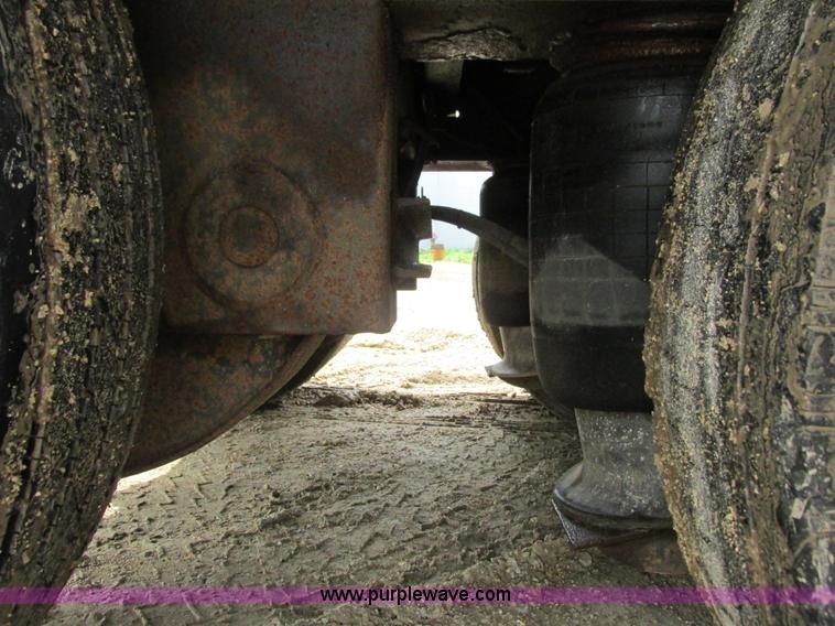 image for item J1767 1995 Trail King TK70MG-482 equipment trailer