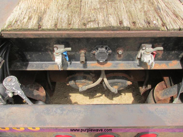 image for item J1767 1995 Trail King TK70MG-482 equipment trailer