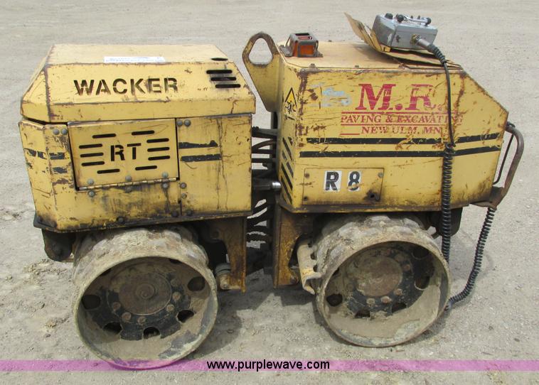 image for item J1770 Wacker RT820 vibratory trench compactor