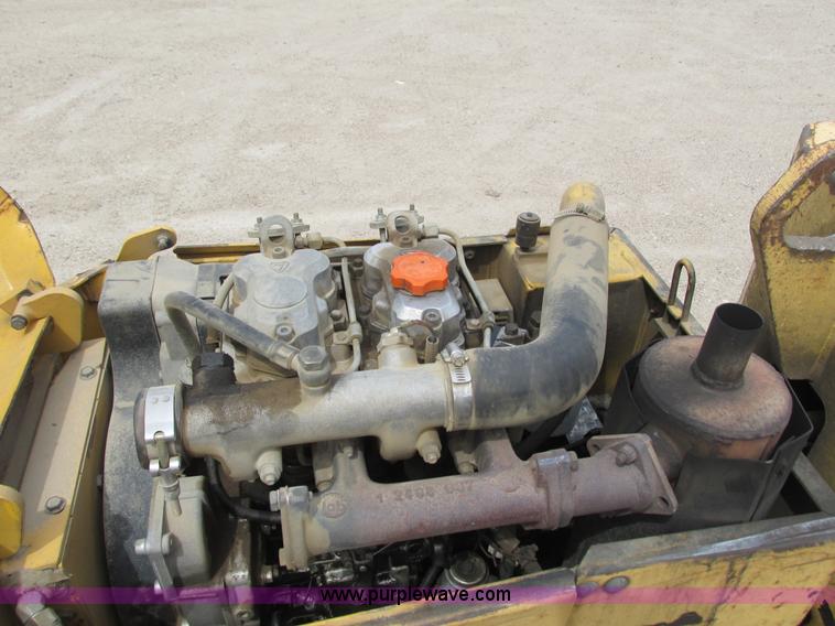 image for item J1770 Wacker RT820 vibratory trench compactor