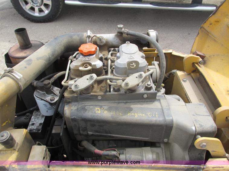 image for item J1770 Wacker RT820 vibratory trench compactor