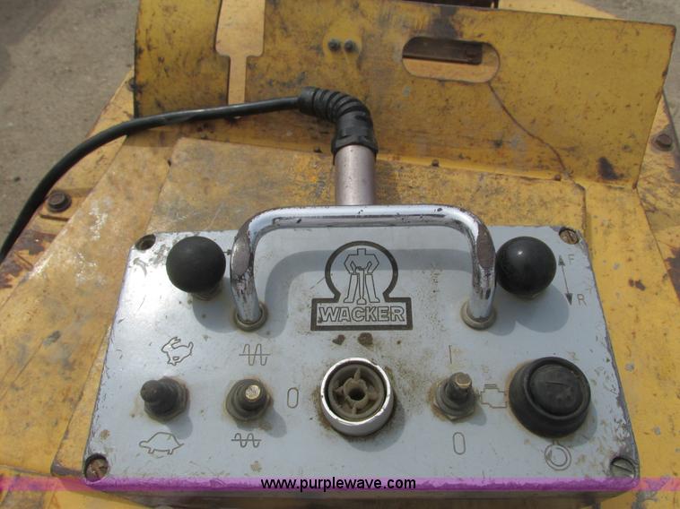 image for item J1770 Wacker RT820 vibratory trench compactor