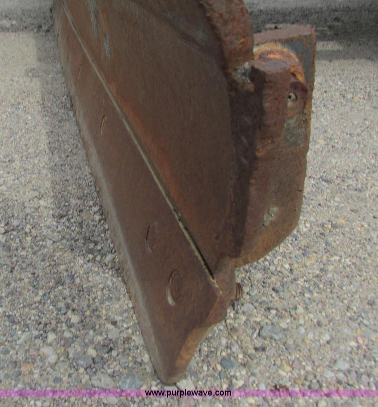 image for item J1773 Huber M-850-A maintainer