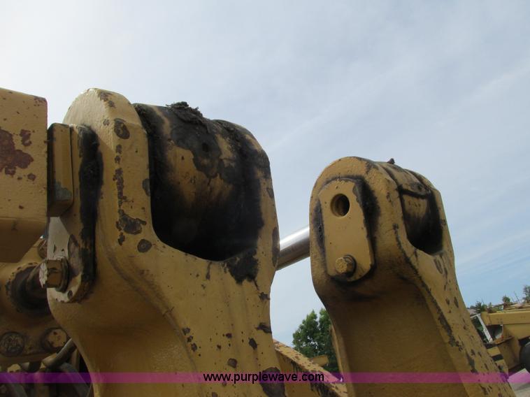 image for item J1775 1985 Caterpillar 980C wheel loader