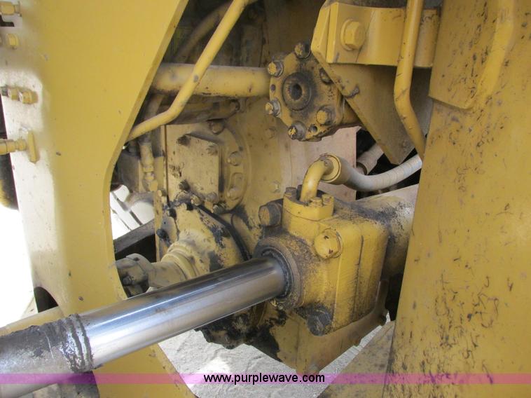 image for item J1775 1985 Caterpillar 980C wheel loader