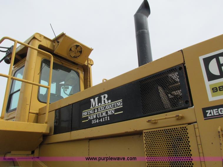 image for item J1775 1985 Caterpillar 980C wheel loader