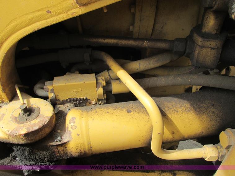 image for item J1775 1985 Caterpillar 980C wheel loader