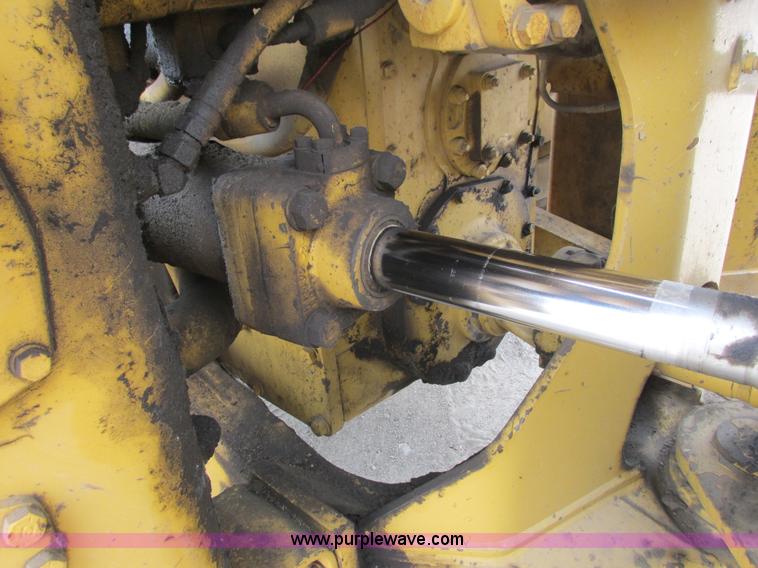 image for item J1775 1985 Caterpillar 980C wheel loader