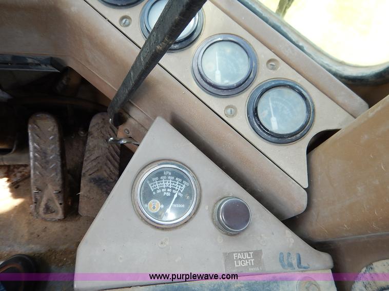 image for item J3945 1993 Caterpillar IT-28B wheel loader