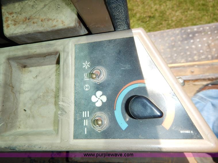 image for item J3945 1993 Caterpillar IT-28B wheel loader