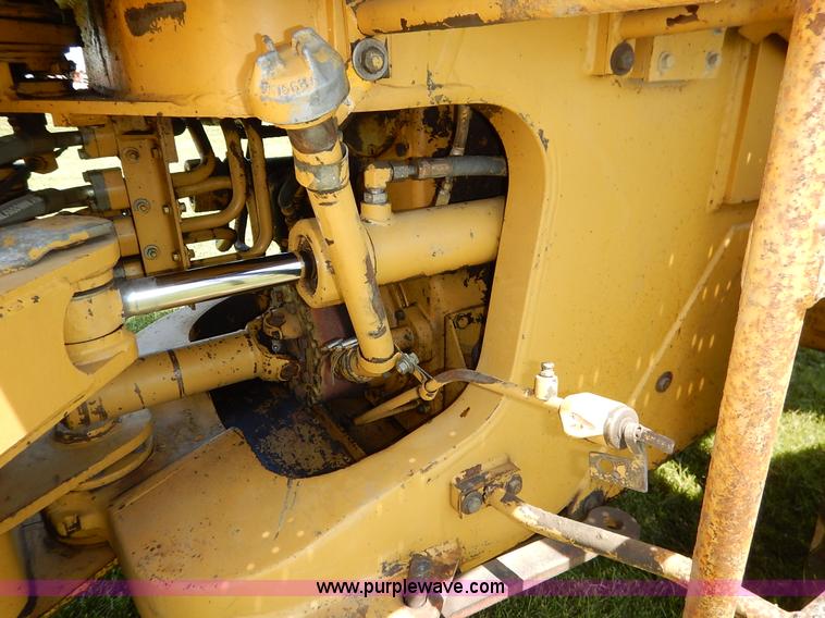 image for item J3945 1993 Caterpillar IT-28B wheel loader