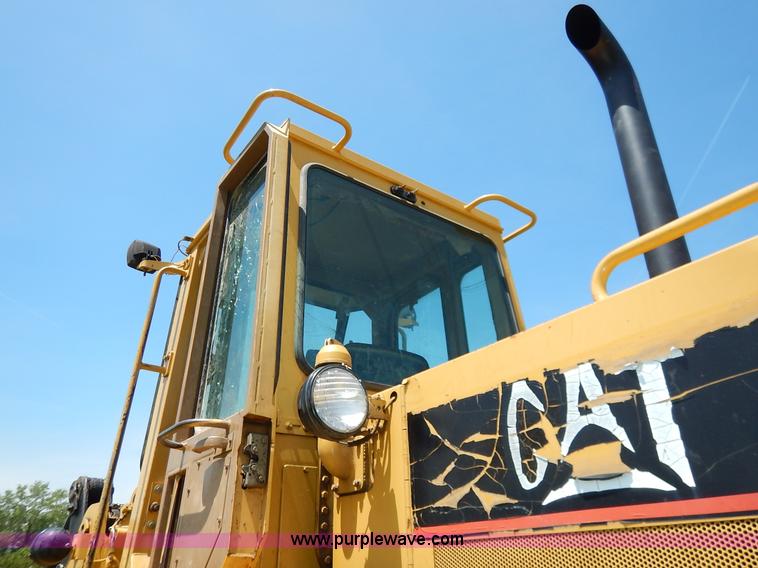 image for item J3945 1993 Caterpillar IT-28B wheel loader