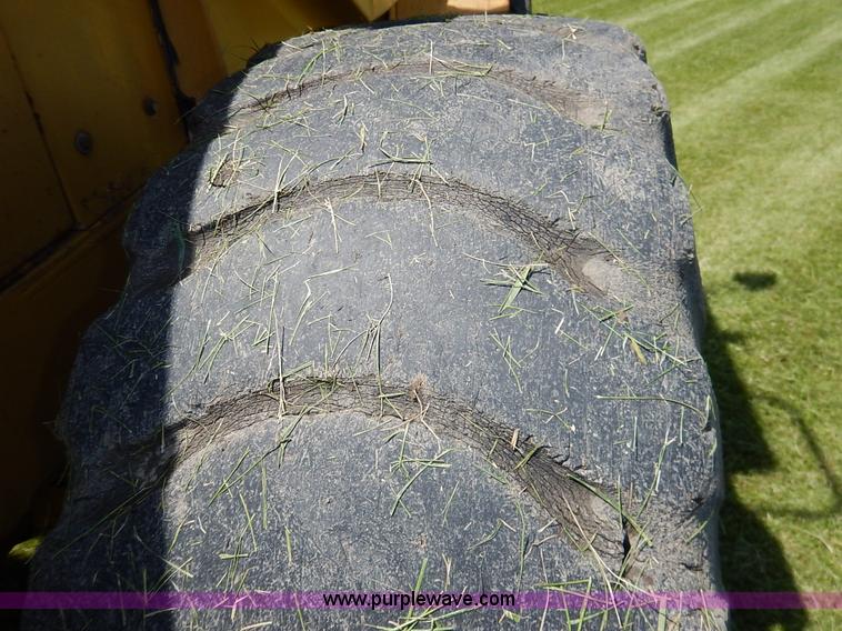 image for item J3945 1993 Caterpillar IT-28B wheel loader