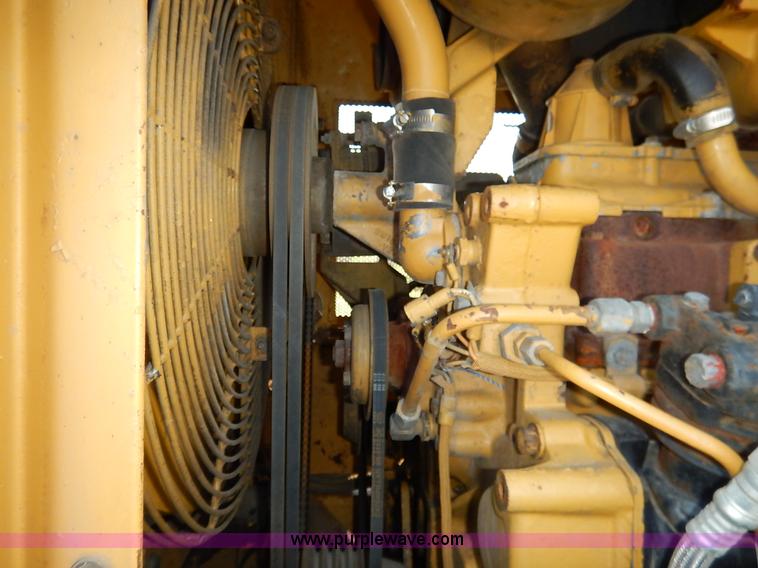 image for item J3945 1993 Caterpillar IT-28B wheel loader