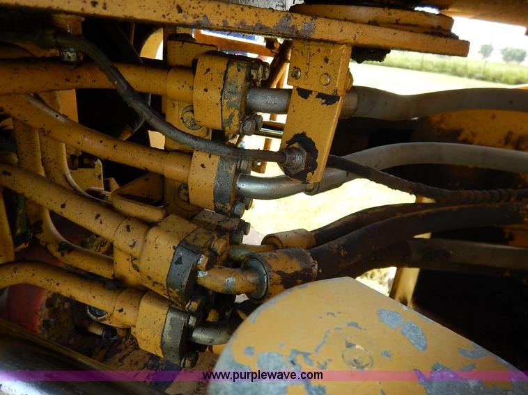 image for item J3945 1993 Caterpillar IT-28B wheel loader