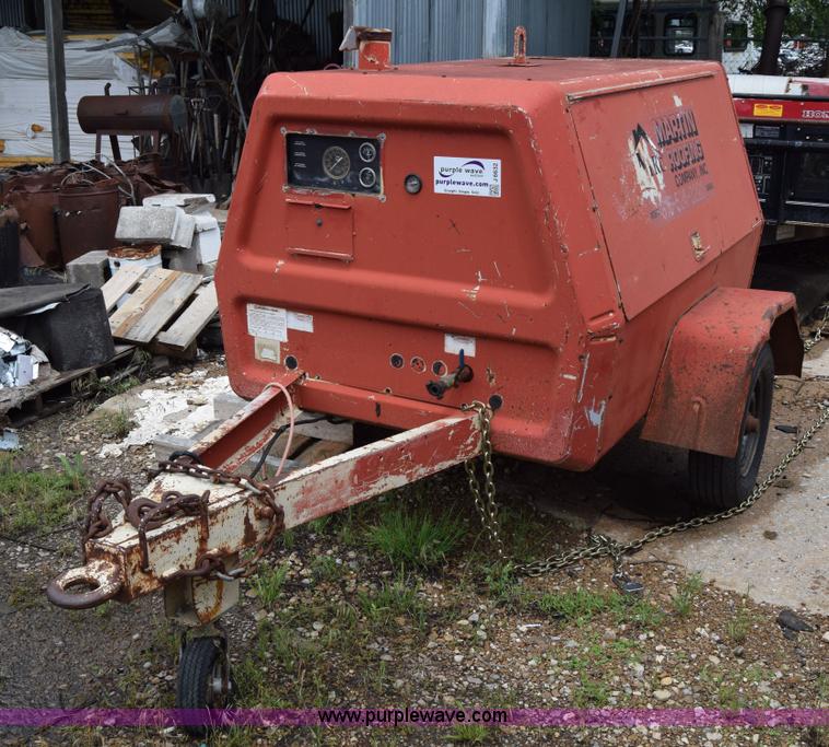 image for item J6632 Ingersoll Rand P100WF air compressor