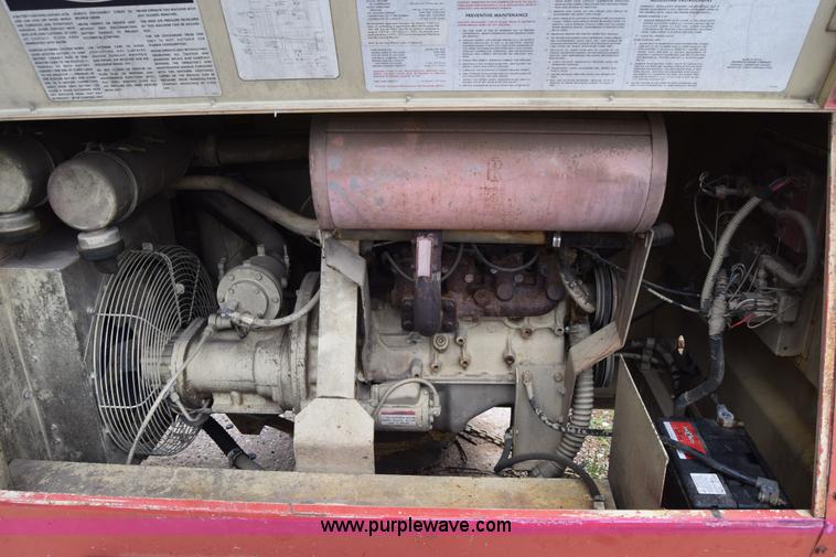 image for item J6632 Ingersoll Rand P100WF air compressor