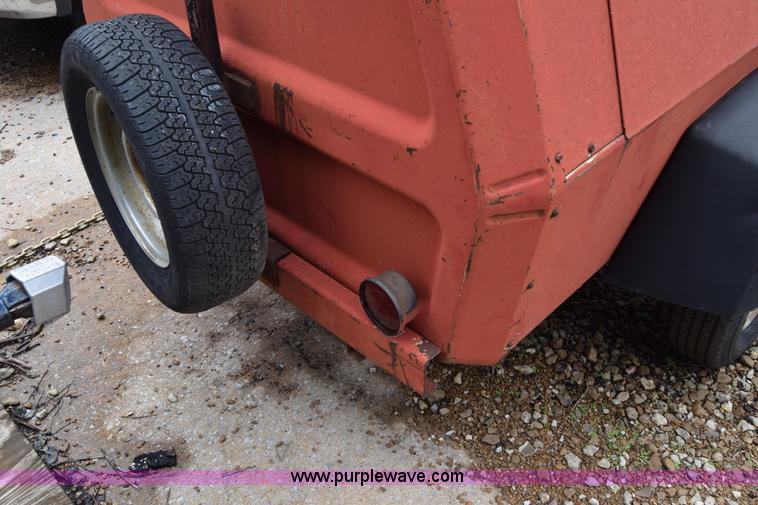 image for item J6632 Ingersoll Rand P100WF air compressor