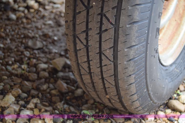 image for item J6632 Ingersoll Rand P100WF air compressor