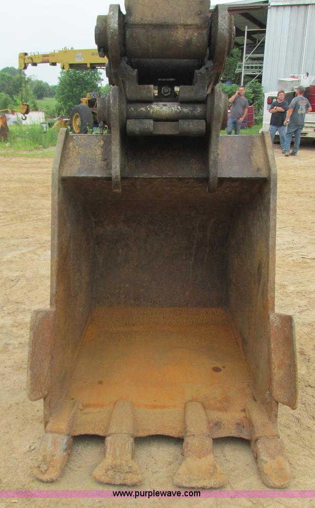 image for item J8523 1999 Caterpillar 325BL excavator