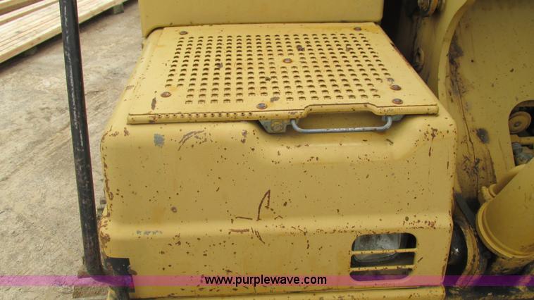 image for item J8523 1999 Caterpillar 325BL excavator