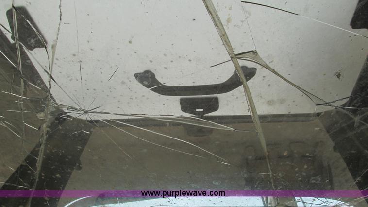 image for item J8523 1999 Caterpillar 325BL excavator