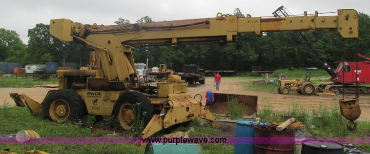 image for item J8524 Galion 6628 crane