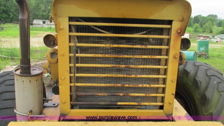 image for item J8524 Galion 6628 crane