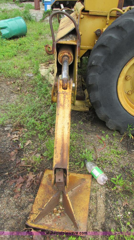 image for item J8524 Galion 6628 crane