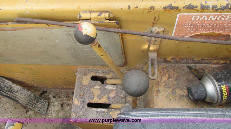 image for item J8527 Grove RT58/58A crane