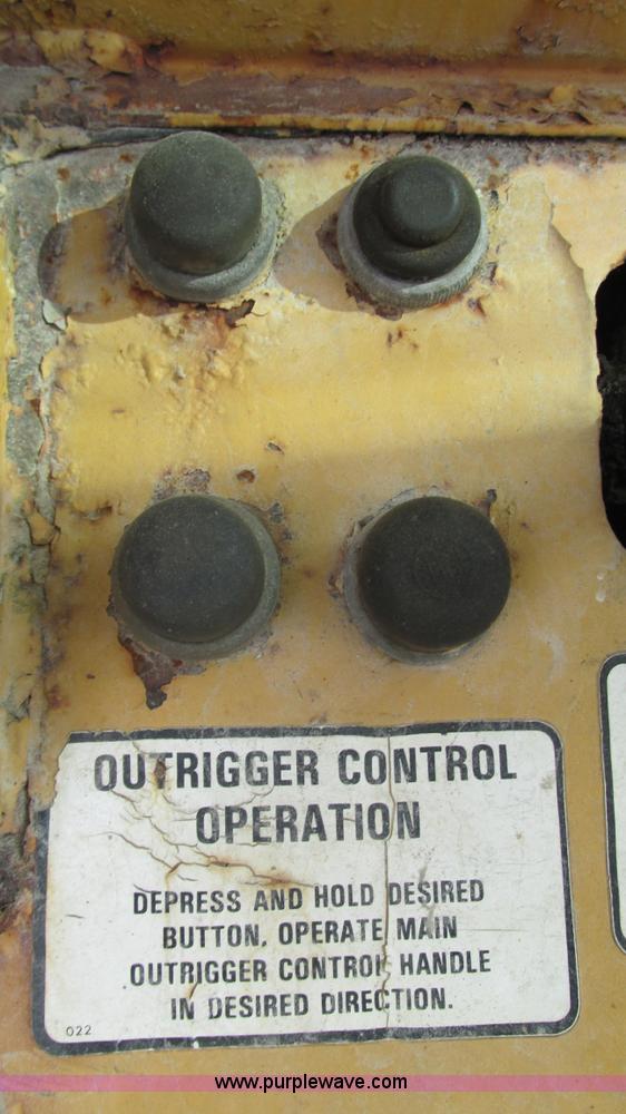 image for item J8527 Grove RT58/58A crane