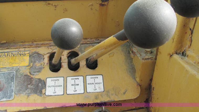 image for item J8527 Grove RT58/58A crane