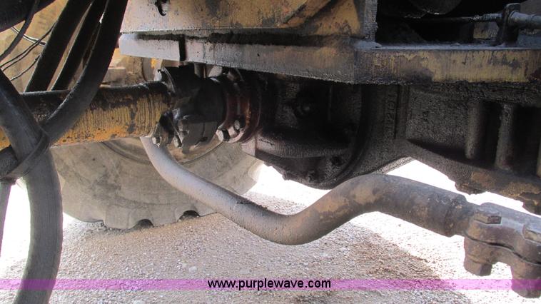 image for item J8527 Grove RT58/58A crane