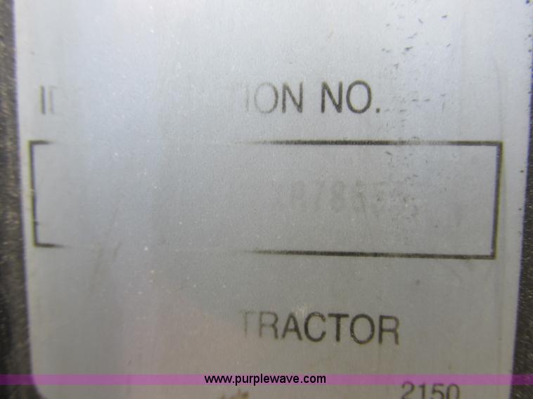 image for item K2150 1999 Kenworth T600B semi truck