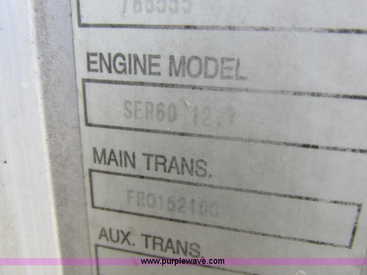 image for item K2150 1999 Kenworth T600B semi truck