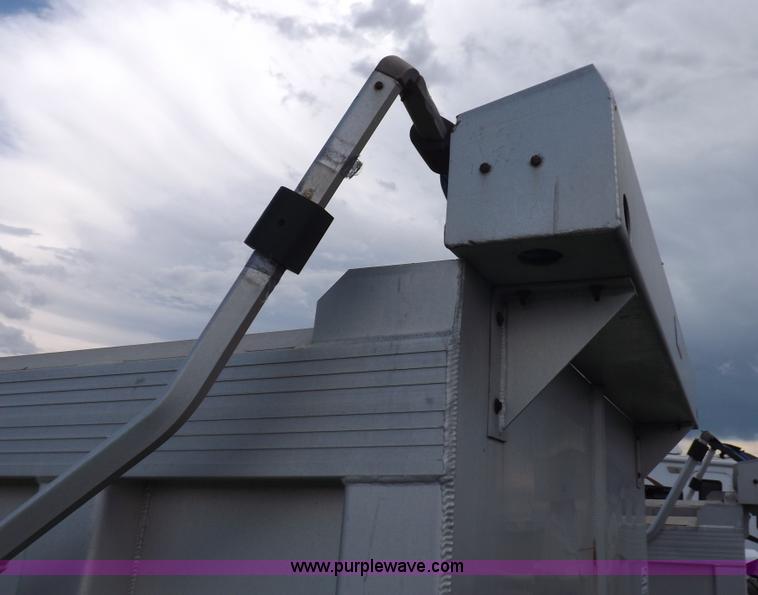 image for item K3953 RS 64156199664CA dump bed