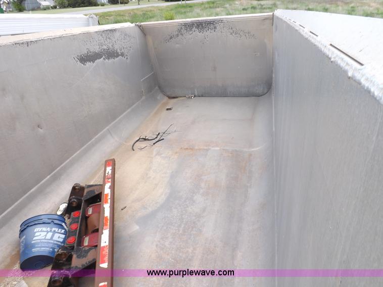 image for item K3954 RS 611199664CA dump bed