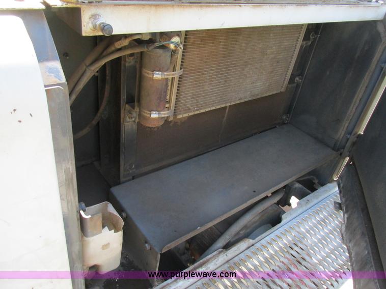 image for item K5040 Link Belt 6000 Scrapmaster excavator