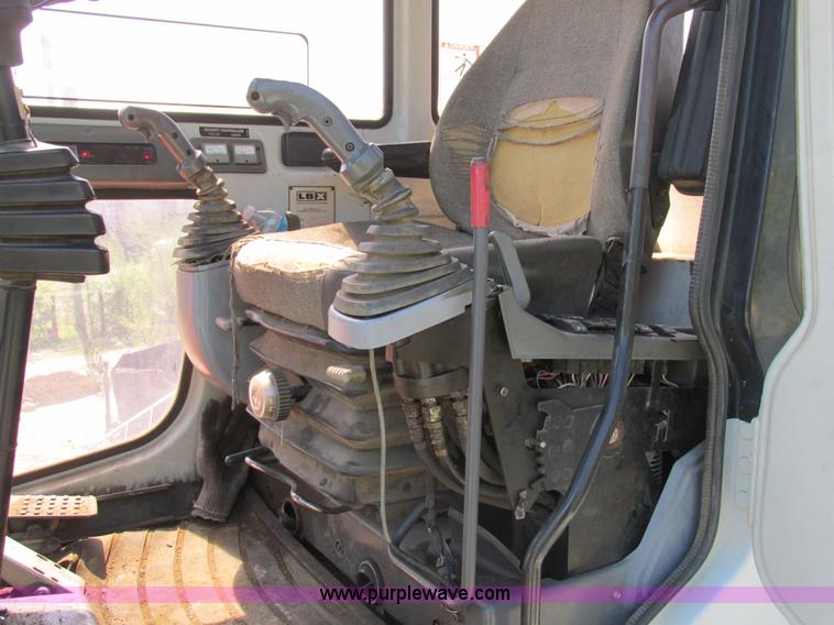 image for item K5040 Link Belt 6000 Scrapmaster excavator