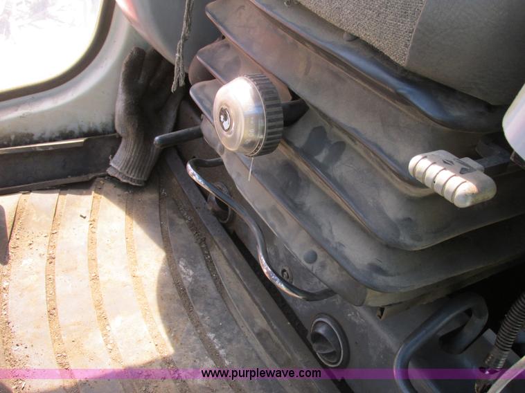 image for item K5040 Link Belt 6000 Scrapmaster excavator