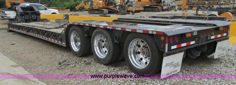 image for item K5058 2003 Eager Beaver 50GSL/3 equipment trailer