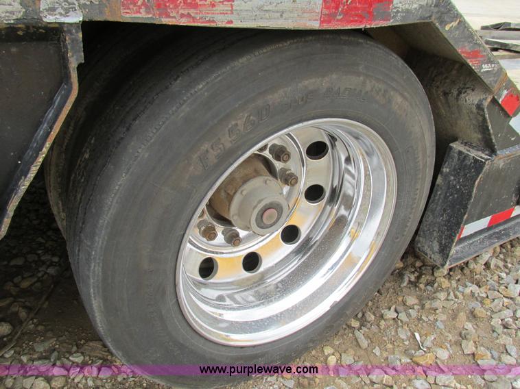 image for item K5058 2003 Eager Beaver 50GSL/3 equipment trailer