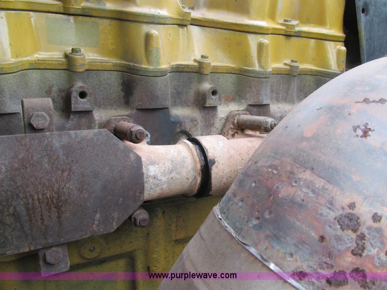 image for item K5081 1995 Peterbilt 379 tri axle semi truck