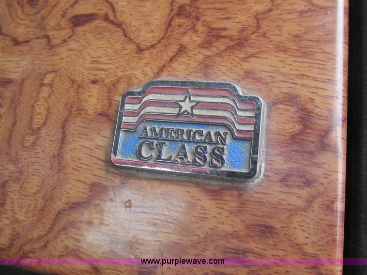 image for item K5081 1995 Peterbilt 379 tri axle semi truck